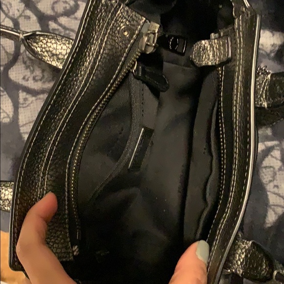 Coach Swagger 21 pebbled leather / Gunmetal color - Picture 2 of 4